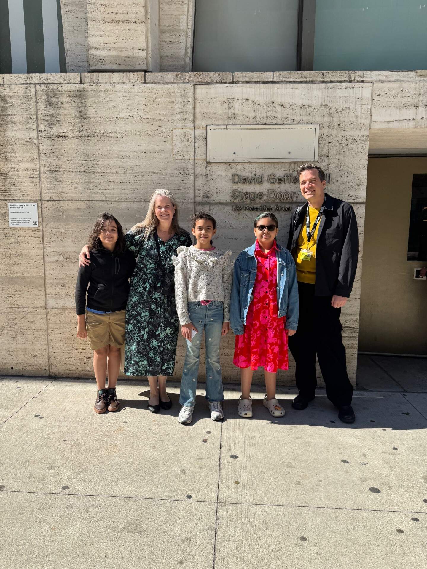 Assemblyman Angelo with PSMS 108 students